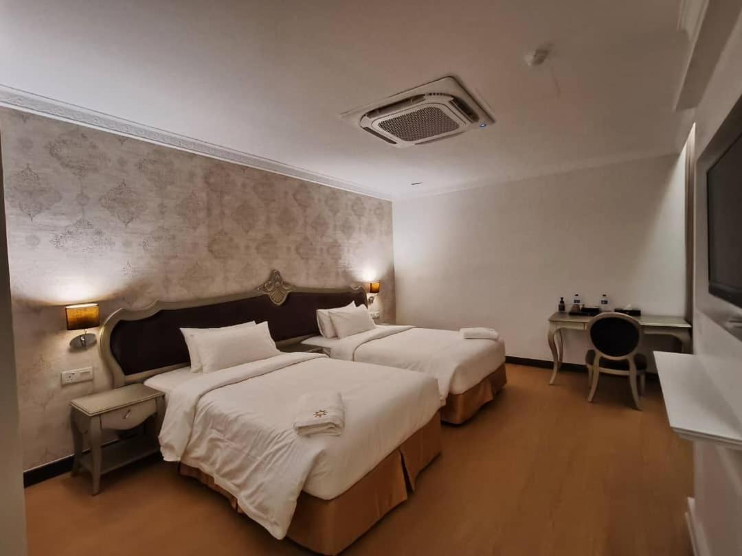 Rc Hotel Melaka Extérieur photo