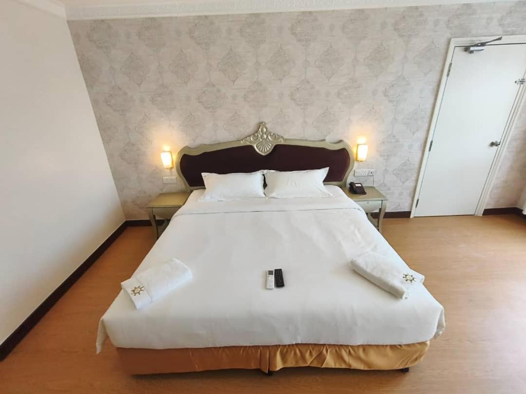 Rc Hotel Melaka Extérieur photo