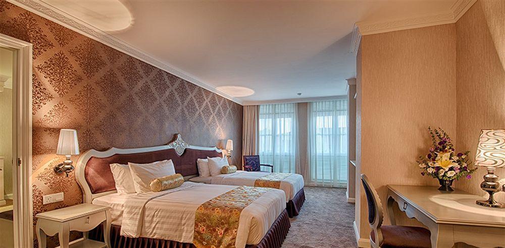 Rc Hotel Melaka Extérieur photo